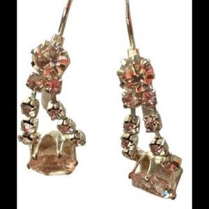 Twinkle, Twinkle Little Rose Color Star Earrings