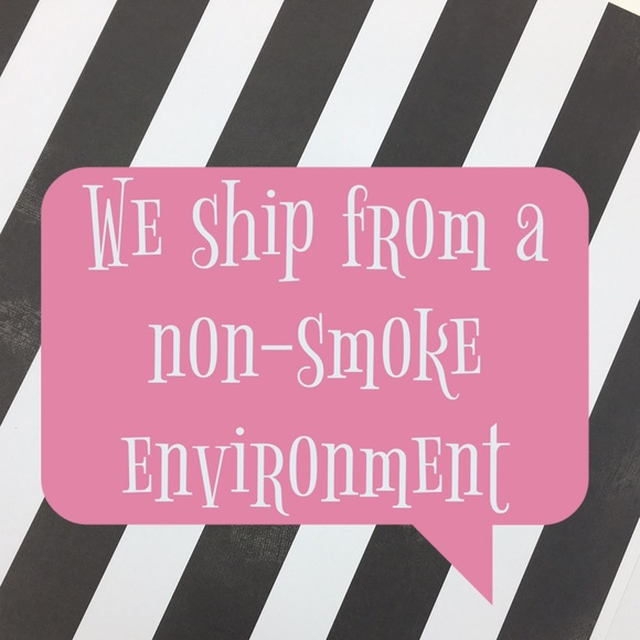 🌸5/$25🌸 FUR POM POMS w/ hook & clasp - Picture 7 of 7