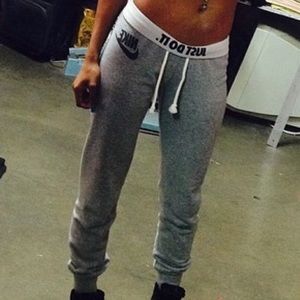 Nike Joggers