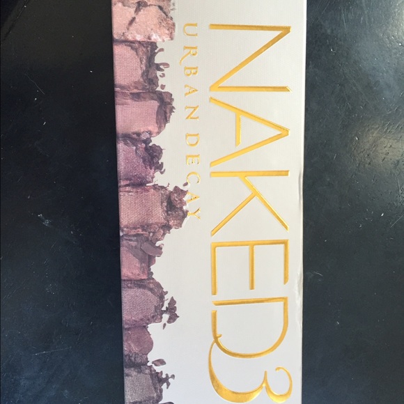 Naked3 Palette with double ended brush