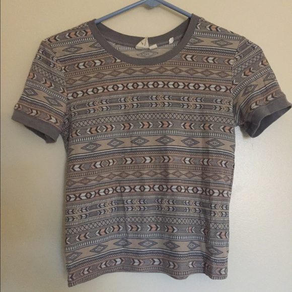 LA hearts patterned crop top