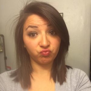 Meet your Posher, Lea