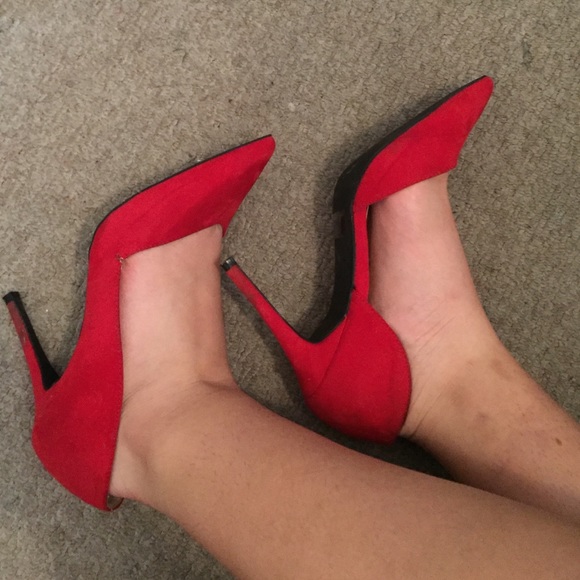 High heels - Picture 4 of 4