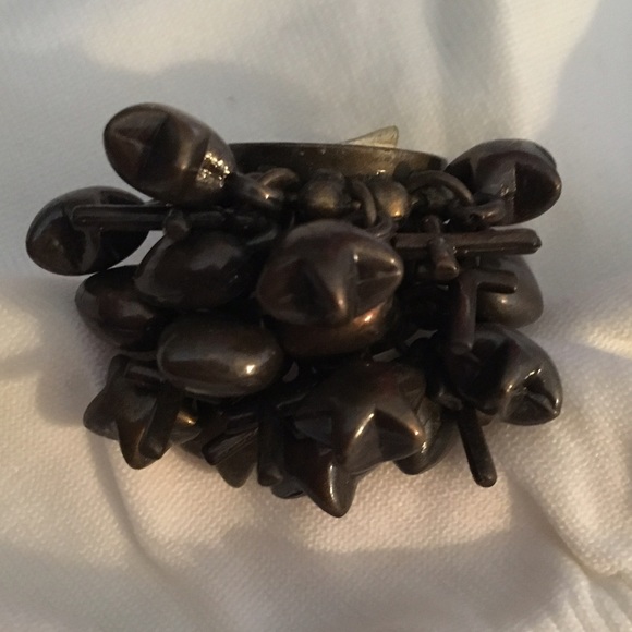 Star statement ring