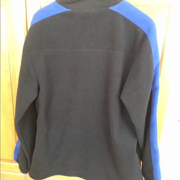 IZOD Fleece - Picture 2 of 3