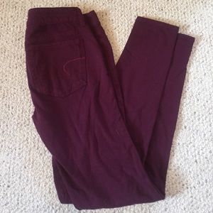 AEO Maroon Jeggings