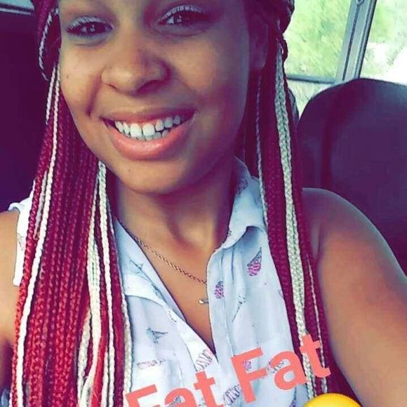 Meet your Posher, Jazmin