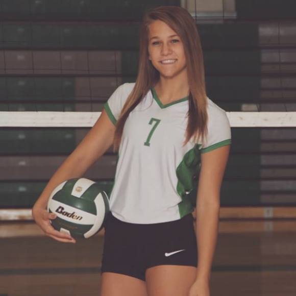 Meet your Posher, Lizzy