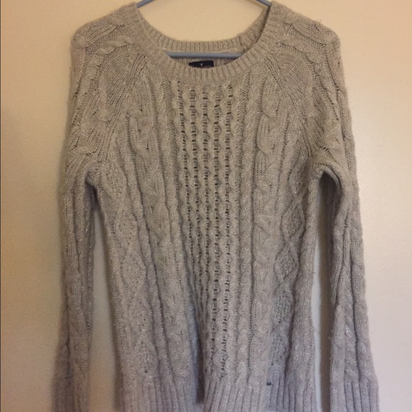 American eagle sweater