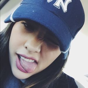 Meet your Posher, Trinity