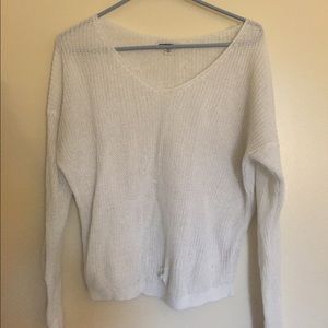 Loose fit white sweater