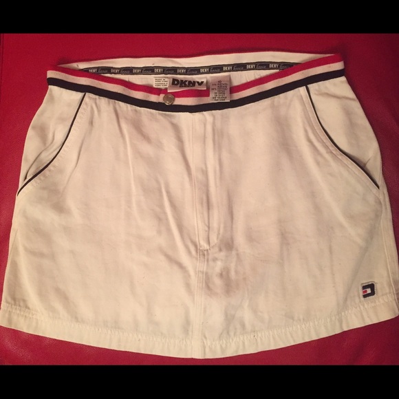 VINTAGE AUTHENTIC DKNY TENNIS SKIRT