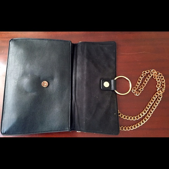 Forever 21 black leather gold chains bag - Picture 2 of 4