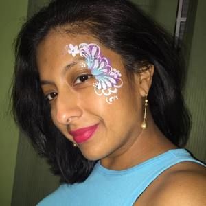 Meet your Posher, Tina