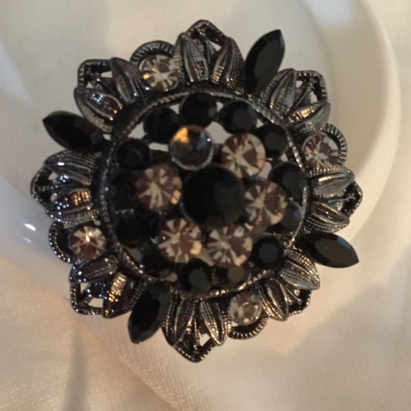 Statement ring