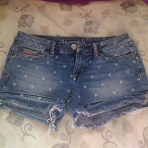 AMERICAN FLAG SHORTS