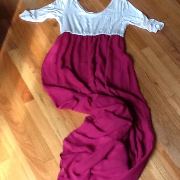 Burgundy chiffon color block maternity maxi dress