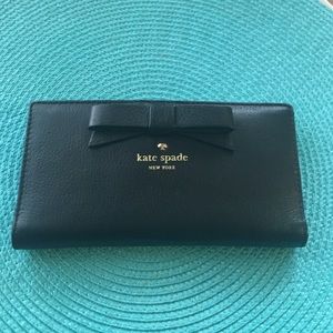 Black Kate Spade Wallet