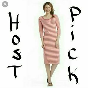 HOST PICK 🎉🎉🎉Wardrobe Refresh Party!!!