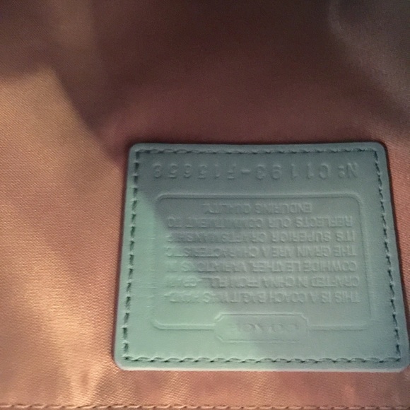 Rare  "tiffany blue" Authentic Coach Handbag - Picture 4 of 4