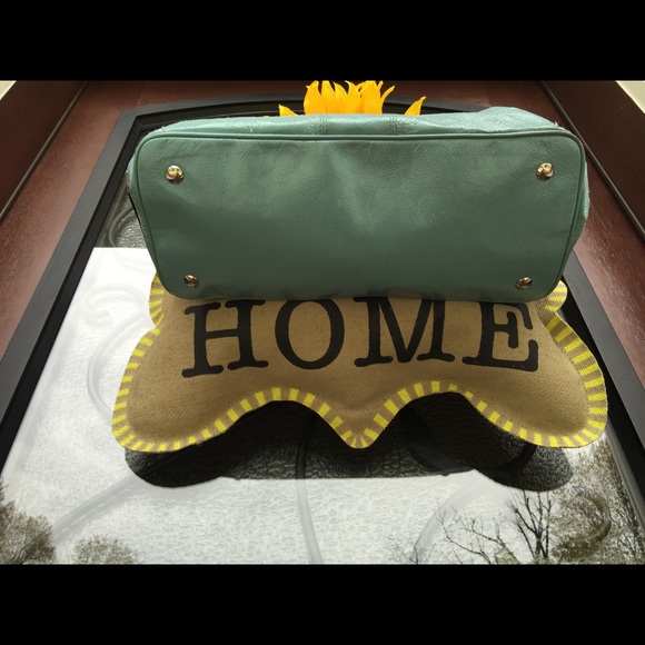 Rare  "tiffany blue" Authentic Coach Handbag - Picture 3 of 4