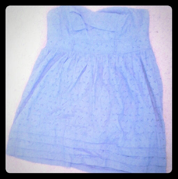 Lace dress - Picture 1 of 1