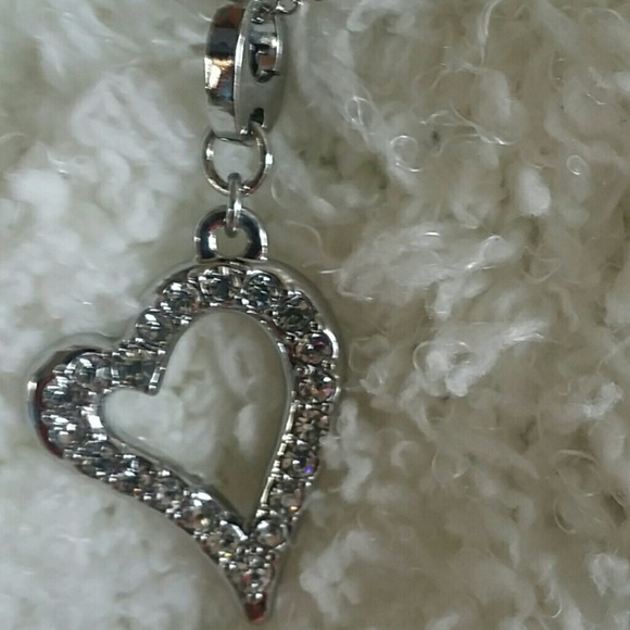 Necklace - Picture 2 of 4