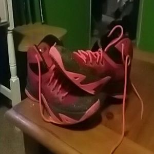 Lebron zoom soldiers 8