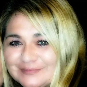 Meet your Posher, Angie