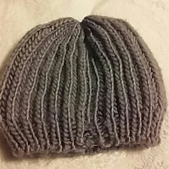 Beanie - Picture 1 of 1