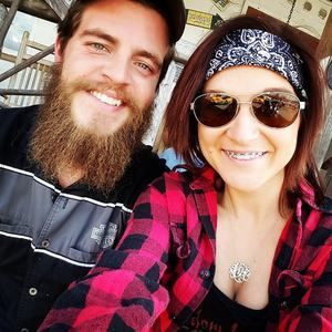 Meet your Posher, Courtney