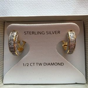 Sterling Silver 1/2 CT TW Diamond earrings