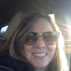 Meet your Posher, Sheila