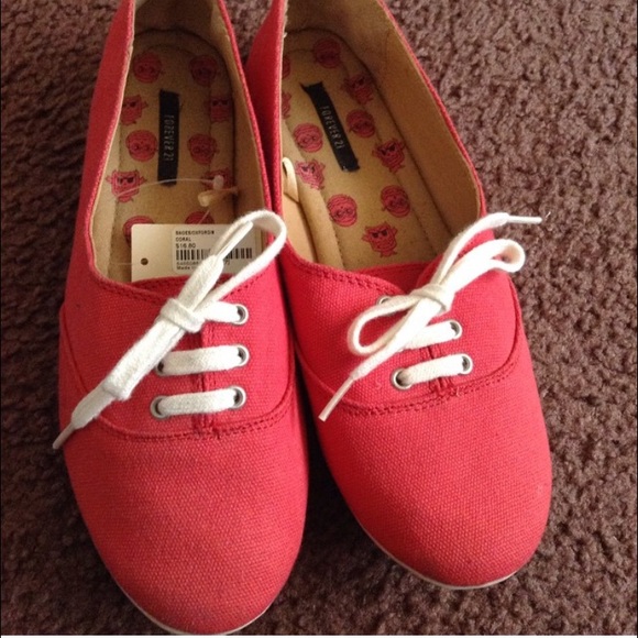 Shoes - Picture 1 of 1