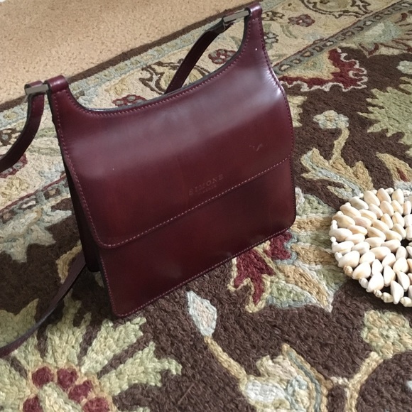 Cherry leather Firenze purse