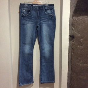 Mossimo Supply Co boot cut jeans w flare!