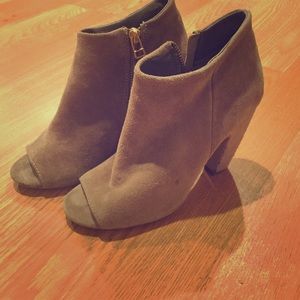Steve Madden suede booties