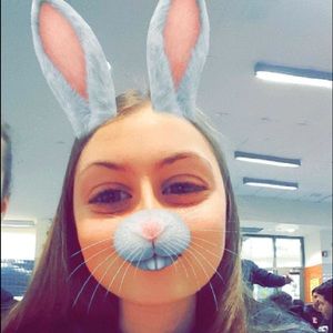 Meet your Posher, Victoria