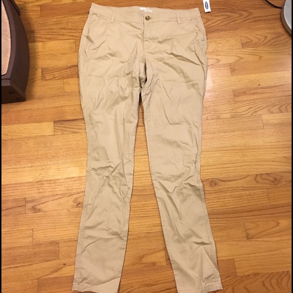 NWT Khaki pants