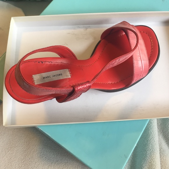 Marc Jacobs - Red Slide Croc from Fred Segal - Picture 2 of 4