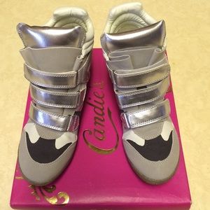 LAST CHANCE NEW CANDIES SNEAKER WEDGE!