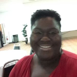 Meet your Posher, Noelle