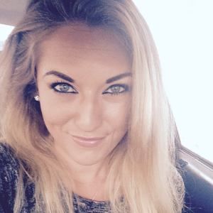 Meet your Posher, Janelle