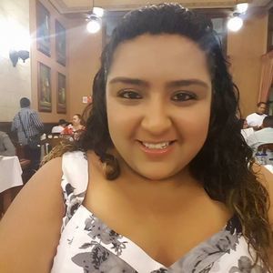 Meet your Posher, Evelyn