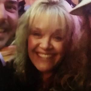 Meet your Posher, Gina