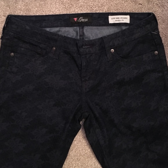 LAST CHANCE NWOT Guess Jeans