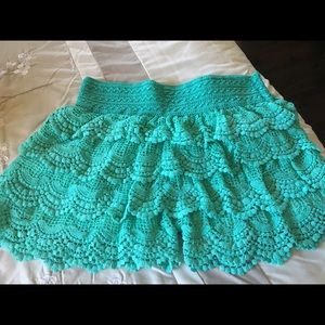 Gorgeous mint lace short!💖 perfect for summer.