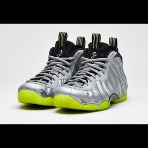 Nike Air Foamposite One PRM