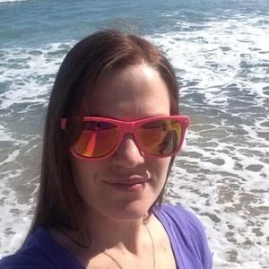 Meet your Posher, Leeann