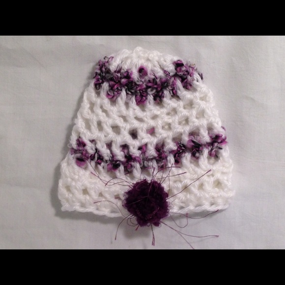 Hand made preemie hat